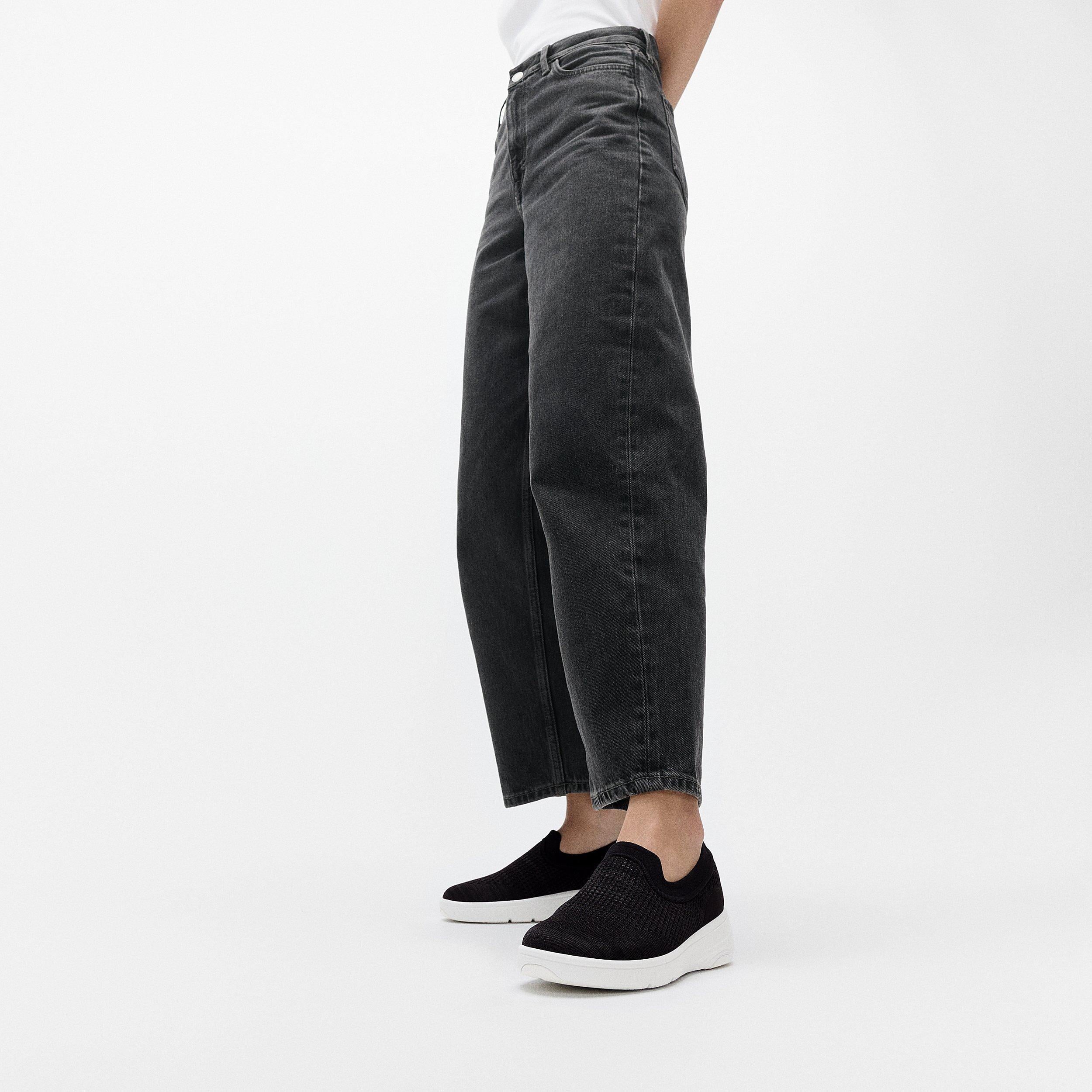 FitFlop Women's Super-Q Knit Slip On Sneaker