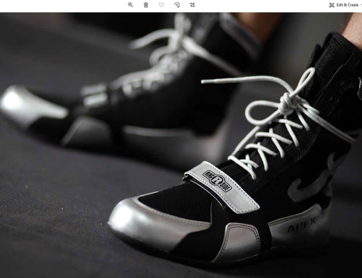 Ringside Apex Elite Boxing Shoes, White/Black, Size 5